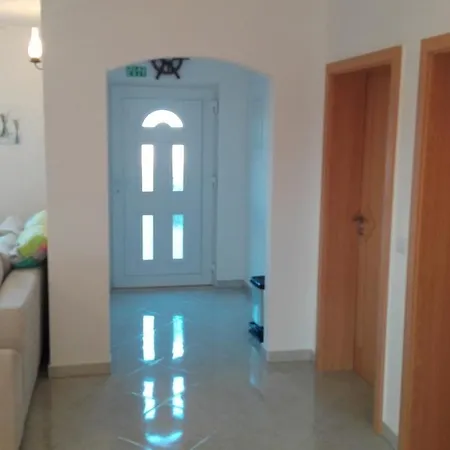 Apartments Marko Sutivan Insel Brac Exterior photo