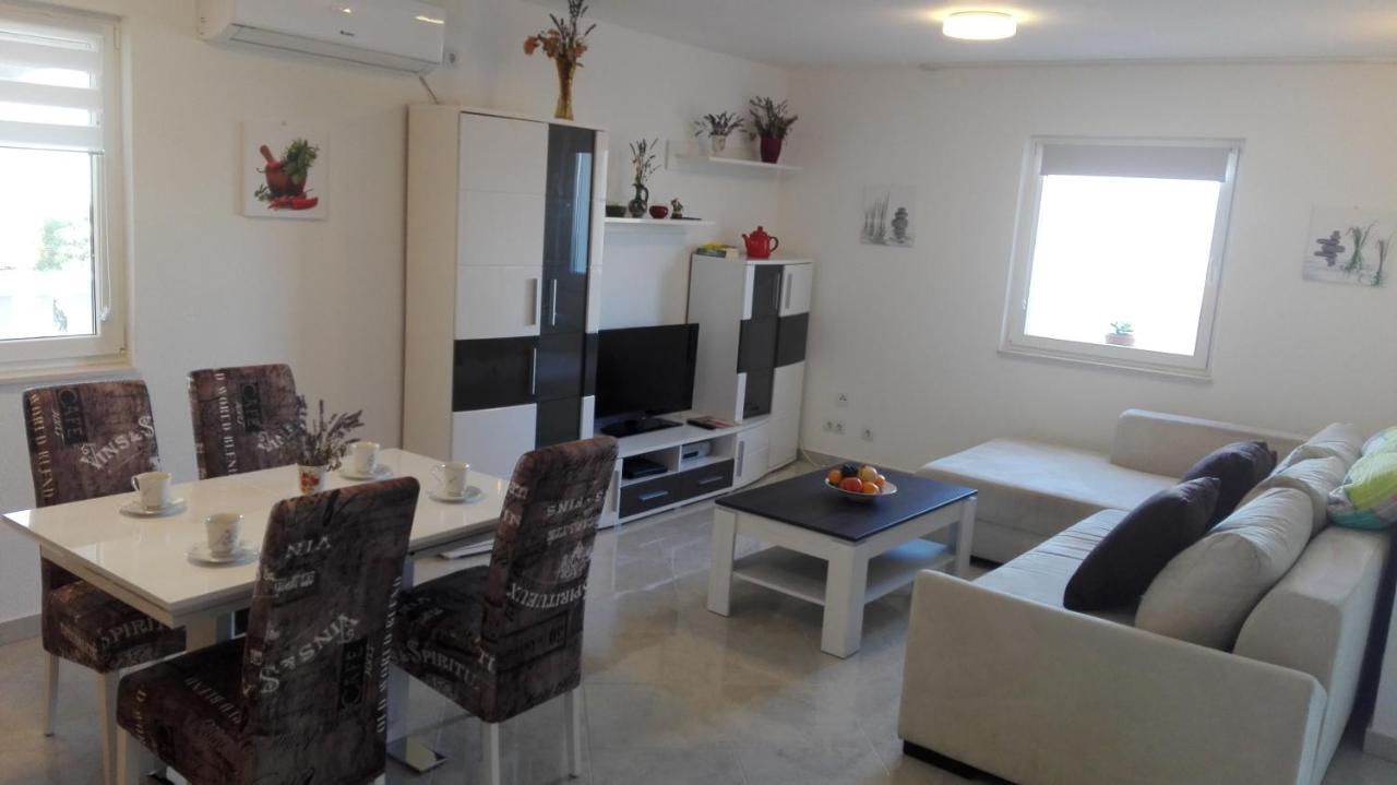 Apartment Marko Insel Brac *