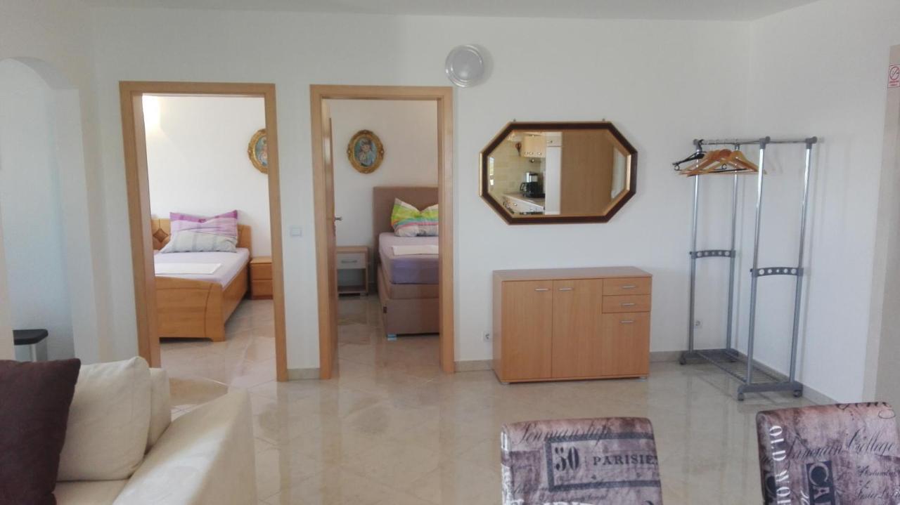 Marko Insel Brac Apartment Sutivan