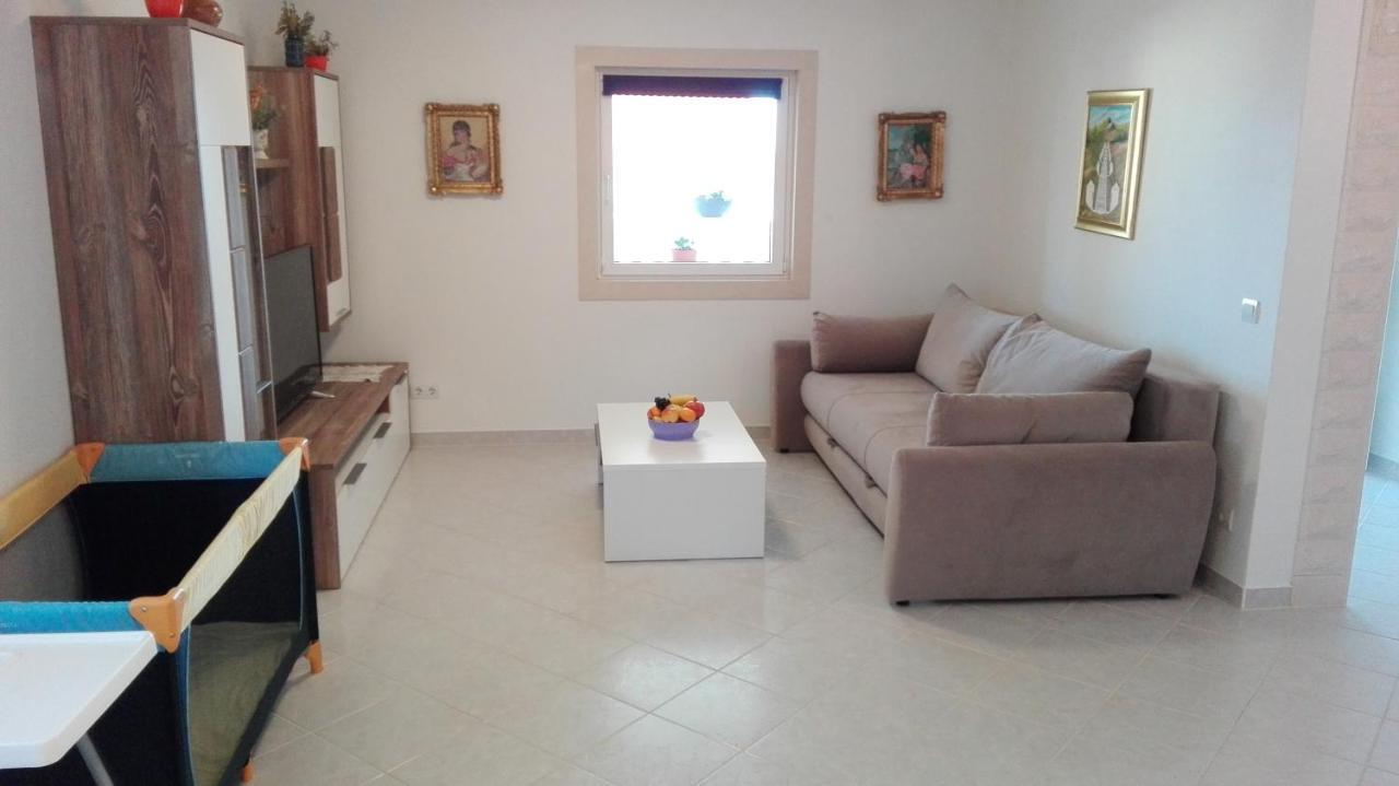 Marko Insel Brac Apartment Sutivan